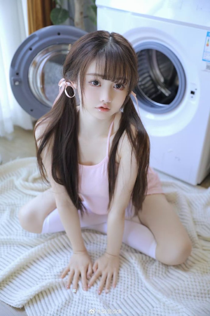 妖精漫画网-角色档案·画面细节封面